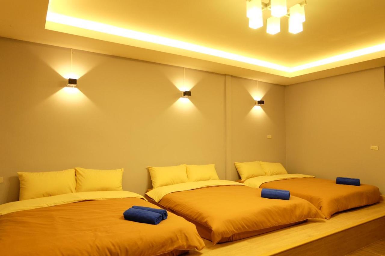 Ponly Pool 4 Bedroom With Bbq Facilities & Karaoke For 8-25 Pax Villaer