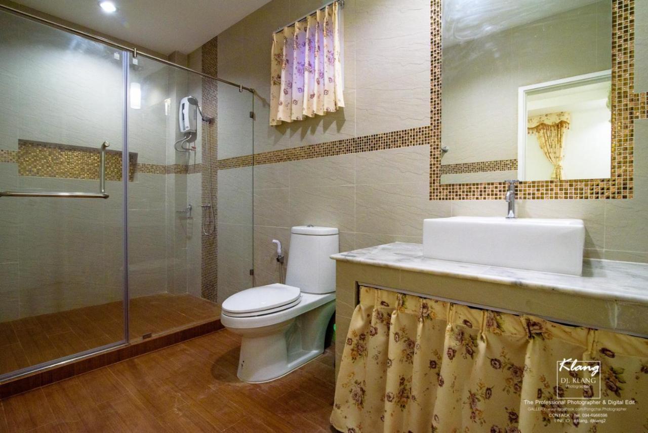 Ponly Pool 4 Bedroom With Bbq Facilities & Karaoke For 8-25 Pax Villaer Hua Hin