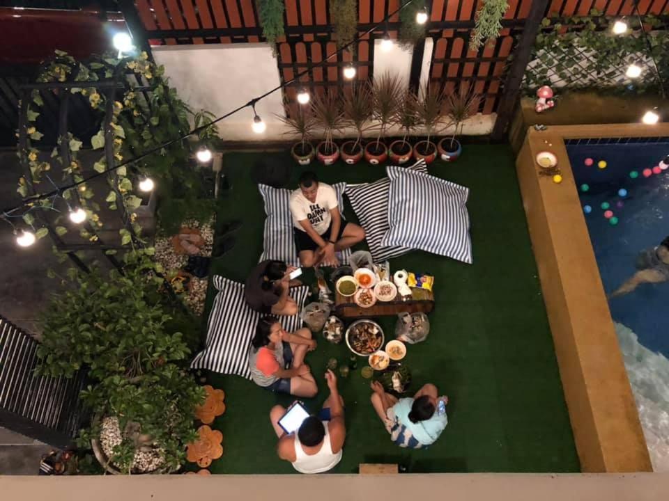 Ponly Pool 4 Bedroom With Bbq Facilities & Karaoke For 8-25 Pax Villaer *